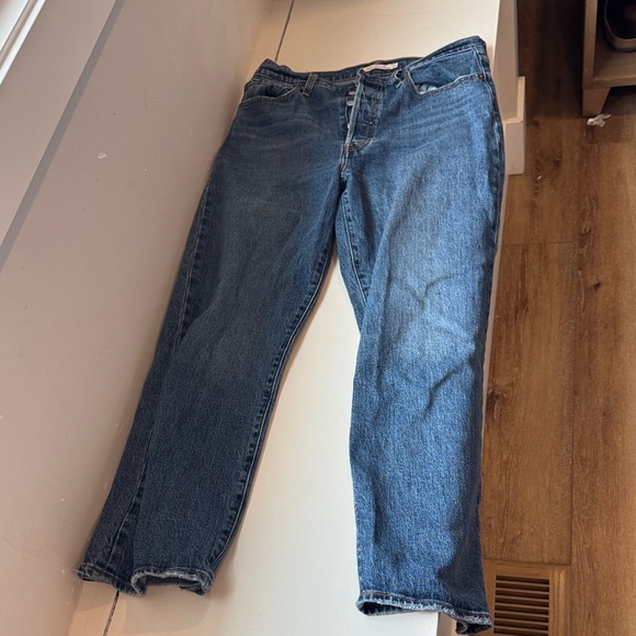 Levi's Rib Straight Ankle Jeans - Picture 2 of 3